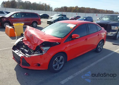 2014 Ford Focus Se z USA, uszkodzony, nr VIN 1FADP3F24EL361394